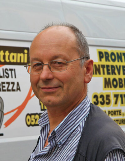 Apriporta di Parma - Antonio Cattani